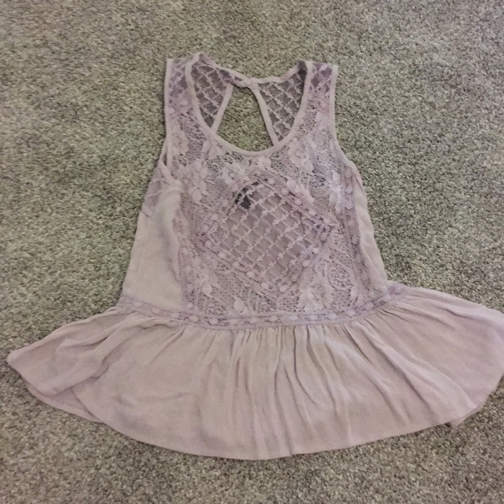 Key hole back top